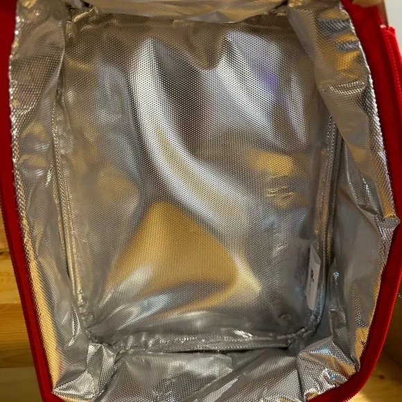 Hello Kitty Red and White lunch tote NWOT - Picture 9 of 10